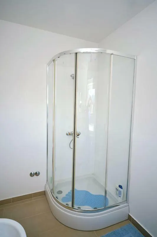 Rubesi Apartamento Kastav